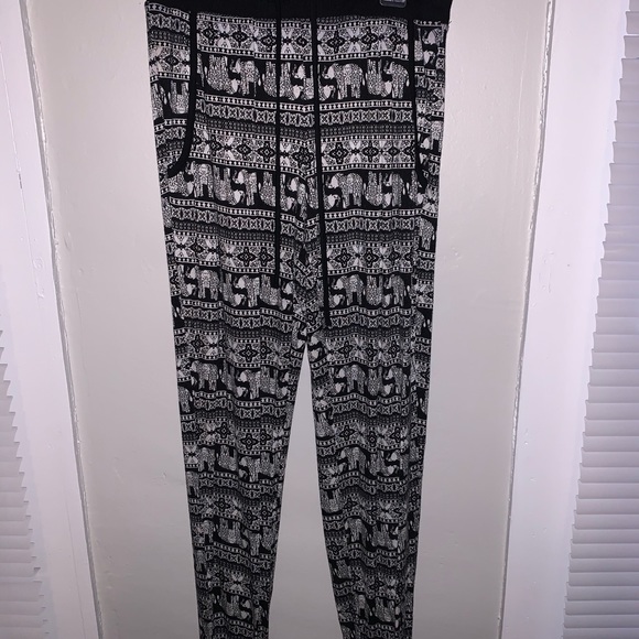 Joggers - Picture 1 of 1